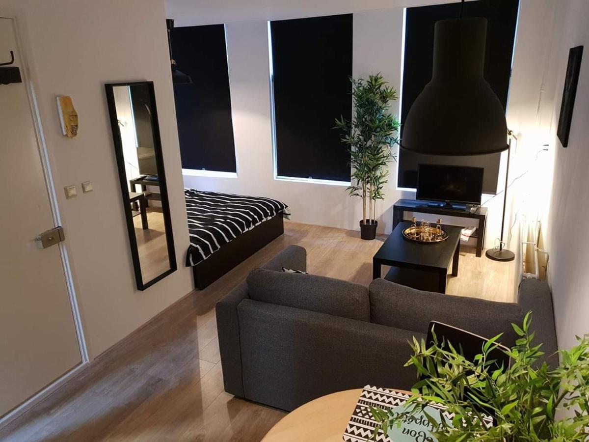 Recharge Hostel روتردام المظهر الخارجي الصورة