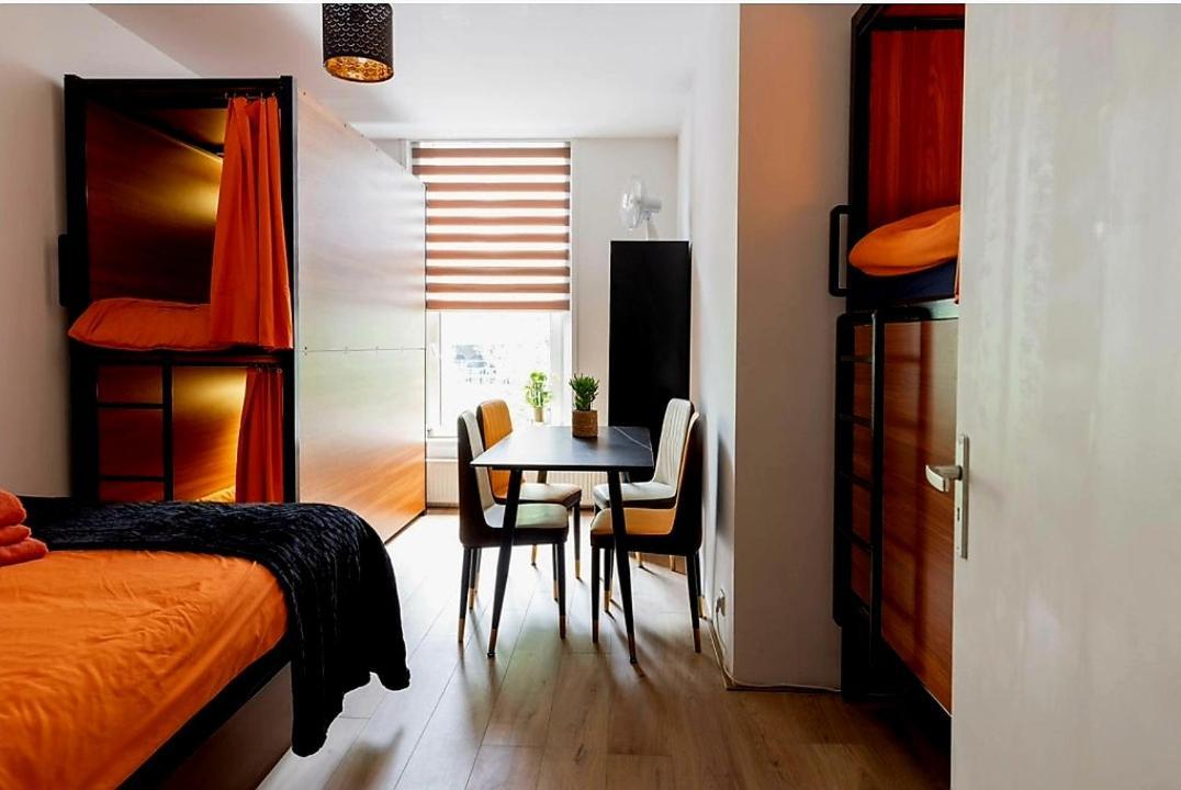 Recharge Hostel روتردام المظهر الخارجي الصورة